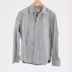 J. Crew Men's Button Up with Contrast Buttons